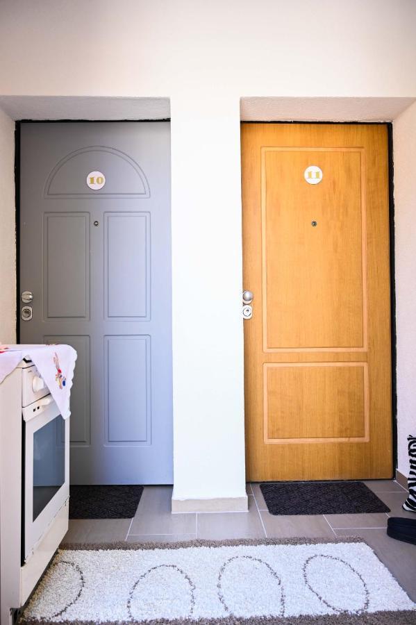Elem Apartmani Skver Тузла Экстерьер фото