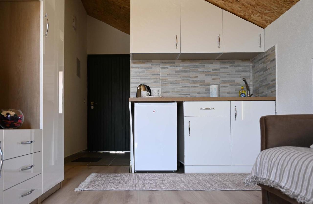 Elem Apartmani Skver Тузла Экстерьер фото
