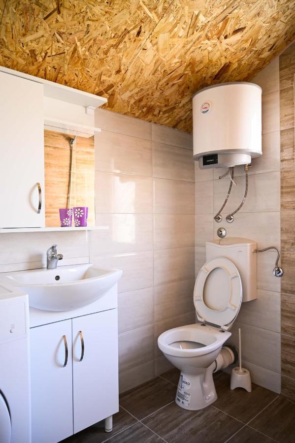 Elem Apartmani Skver Тузла Экстерьер фото